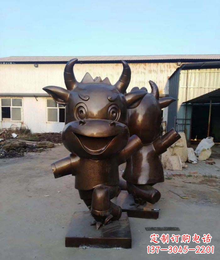 哈尔滨招财牛玻璃钢仿铜动物雕塑